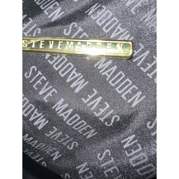 Steve Madden Olive Green Black Nylon Backpack Adjustable Straps Pockets Zip Snap - Picture 3 of 3